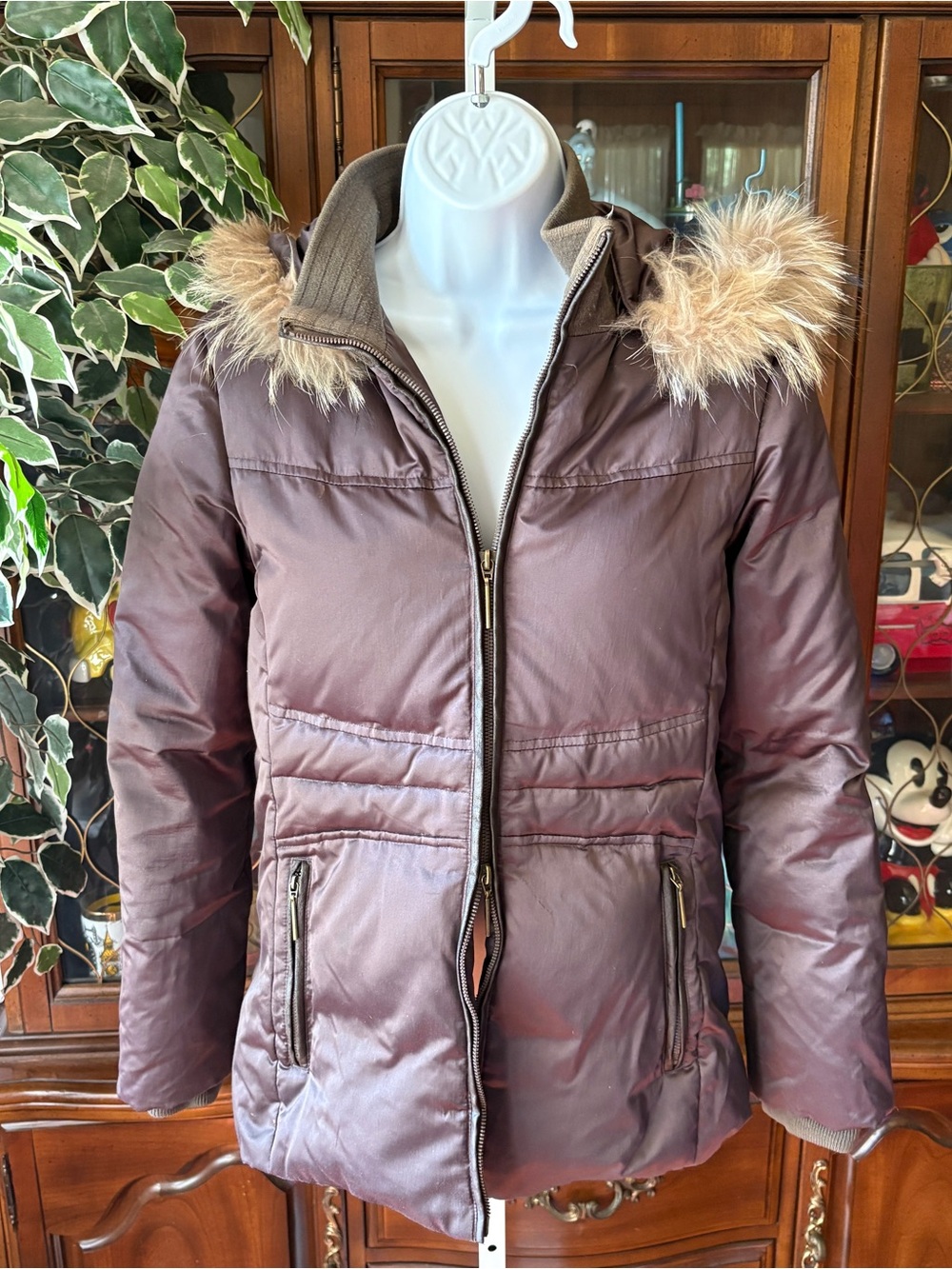Vtg Y2K Via Spiga Brown Down Puffer Jacket Coat Two Way Zipper Raccoon Fur Sz XS